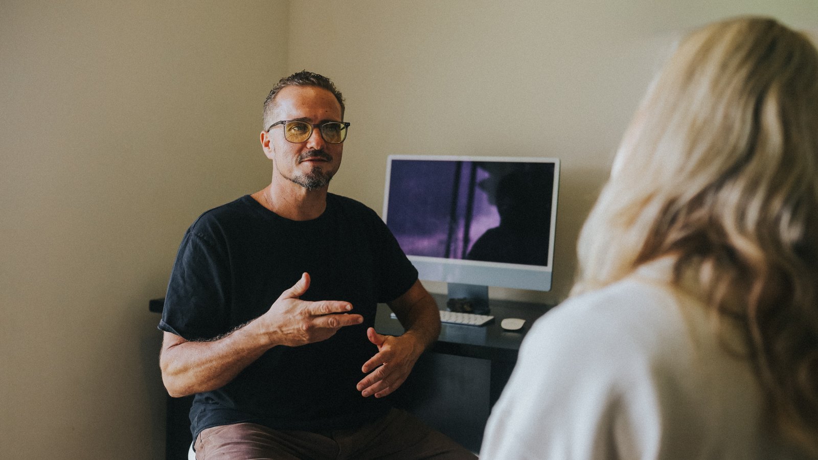 Steven Booth in a wellness consultation